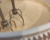 Almás-fahéjas-diós kuglóf recept fázis 2 fotója