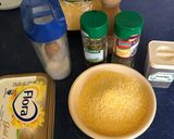 Ropogós, zöldfűszeres sült polenta (kukoricadara) recept fázis 1 fotója