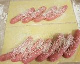 Foto del paso 5 de la receta: Hojaldre con salchichas