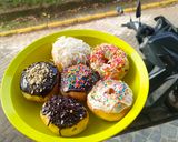 Foto langkah ke 2 dari resep Donat Warna Warni.