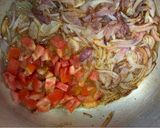 A picture of step 1 of Kareley Gosht.