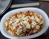 A picture of step 4 of Mexican rice pulao.