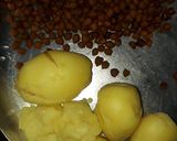 A picture of step 9 of Panipuri.