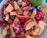 Une image de l'étape 1 de Salade de fruits et sa quenelle de fromage blanc glacé.