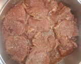 A picture of step 2 of Saucy Balsamic Fillet Steak.