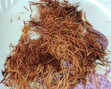 A picture of step 1 of Caramel Vermicelli.