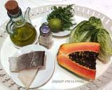 Foto del paso 1 de la receta Ensalada de cogollos con lascas de bacalao, rúcula y papaya a la parrilla