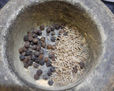 அடுப்பு, மின்சாரம் இல்லாமல் செய்த காஞ்சிபுரம் இட்லி ரெசிபி ஸ்டேப் 2 புகைப்படம்