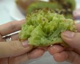 Foto langkah ke 5 dari resep Resep Martabak Bangka Anti gagal.