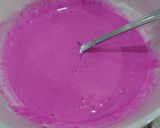 A picture of step 2 of Three-Color Steamed Layer Cake (Bánh da lợn tam sắc).