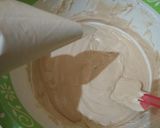 Foto langkah ke 4 dari resep Bolu Kukus Batik.