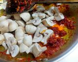 A picture of step 1 of Garlic Chutney Mushroom.