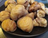 Foto del passaggio 1 della ricetta Risotto,castagne🌰e gherigli di noci rosse