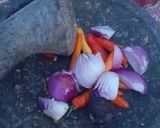 Foto langkah ke 9 dari resep Tinutuan (Bubur Manado) dan Sambal Ikan Roa.