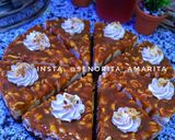 صورة لخطوة 1 من وصفة كيكة السنيكرز 🥜🍫🍯