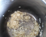 Foto del paso 1 de la receta: Risotto a la parmesana 😋