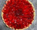 Foto del paso 7 de la receta: Tarta súper fácil de gelatina y frutillas 🥧🍓(medidas en cucharadas 😉)