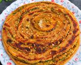 ठेचा पनीर लच्छा पराठा रेसिपी चरण 8 फोटो