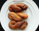 A picture of step 11 of Kkwabaegi(twisted korean doughnut).