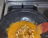 A picture of step 12 of Spicy creamy chicken pasta.