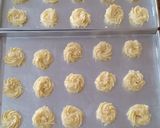 Foto langkah ke 2 dari resep Kue kering keju sagu.