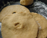 Foto del paso 2 de la receta: Tortas fritas de dulce de leche