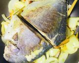 Hình bước làm 3 của món Canh cá chim biển trắng nấu cải chíp