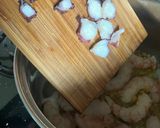 Foto del paso 4 de la receta: Tortelloni con pulpo y gambones, especias Sabor Cookpad, one pot