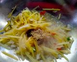 Foto langkah ke 3 dari resep Tumis Buah dan Daun Pepaya Jepang.