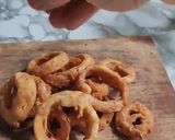 Foto langkah ke 8 dari resep Onion Rings | Eggless | Vegan Friendly.