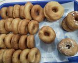 Foto langkah ke 5 dari resep Donat no kentang no ribet tetap lembut.