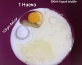 Foto del paso 1 de la receta: Budín Marmolado🍫 de Yogurt🍶