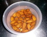 Foto del paso 1 de la receta: Leche de almendras