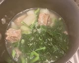 Hình bước làm 2 của món Canh su hào nấu sườn