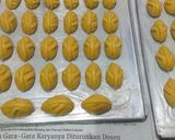 Foto langkah ke 4 dari resep Nastar daun.
