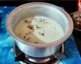 A picture of step 3 of Sheer Khurma.