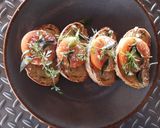 Foto del paso 6 de la receta: Canapé 🍅🥬🧀caprese de ciabatta 🍞