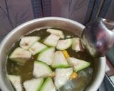 Foto langkah ke 4 dari resep Sayur bening kunci sederhana.