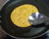 मक्का का मसाला पराठा (makka ka masala paratha recipe in Hindi) रेसिपी चरण 3 फोटो
