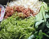 A picture of step 5 of Bún Riêu Cua | By Eric's Home.