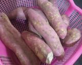 A picture of step 1 of Ratalyacha kees (grated stir fried sweet potato).