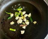 A picture of step 4 of Methi Matar Malai (New Version).