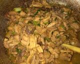 Foto langkah ke 5 dari resep Ayam kuah kecap (toping mie ayam).