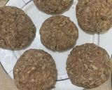 A picture of step 4 of The Ultimate American Beef burger.