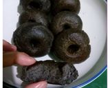 Foto langkah ke 4 dari resep Donat ketan hitam (tanpa kentang & telur).