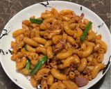 Gambar langkah 5 resipi Macaroni Goreng Sos.