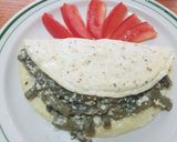 Foto del paso 3 de la receta: Omelette de claras con rajas, nopales y requesón