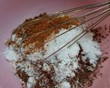 Foto langkah ke 2 dari resep Banana choco cheese bread no mixer.