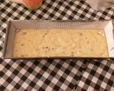 Foto del paso 4 de la receta: Budín sabor a vainilla con trocitos de chocolate