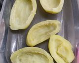 Foto del paso 1 de la receta: Zapallitos, papas y cebollas rellenos